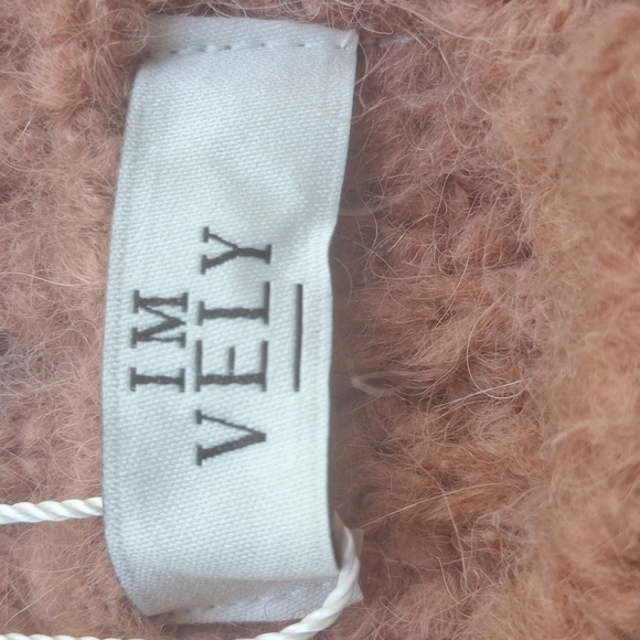 IM VELY cozy Pink Sweater - Picture 2 of 6